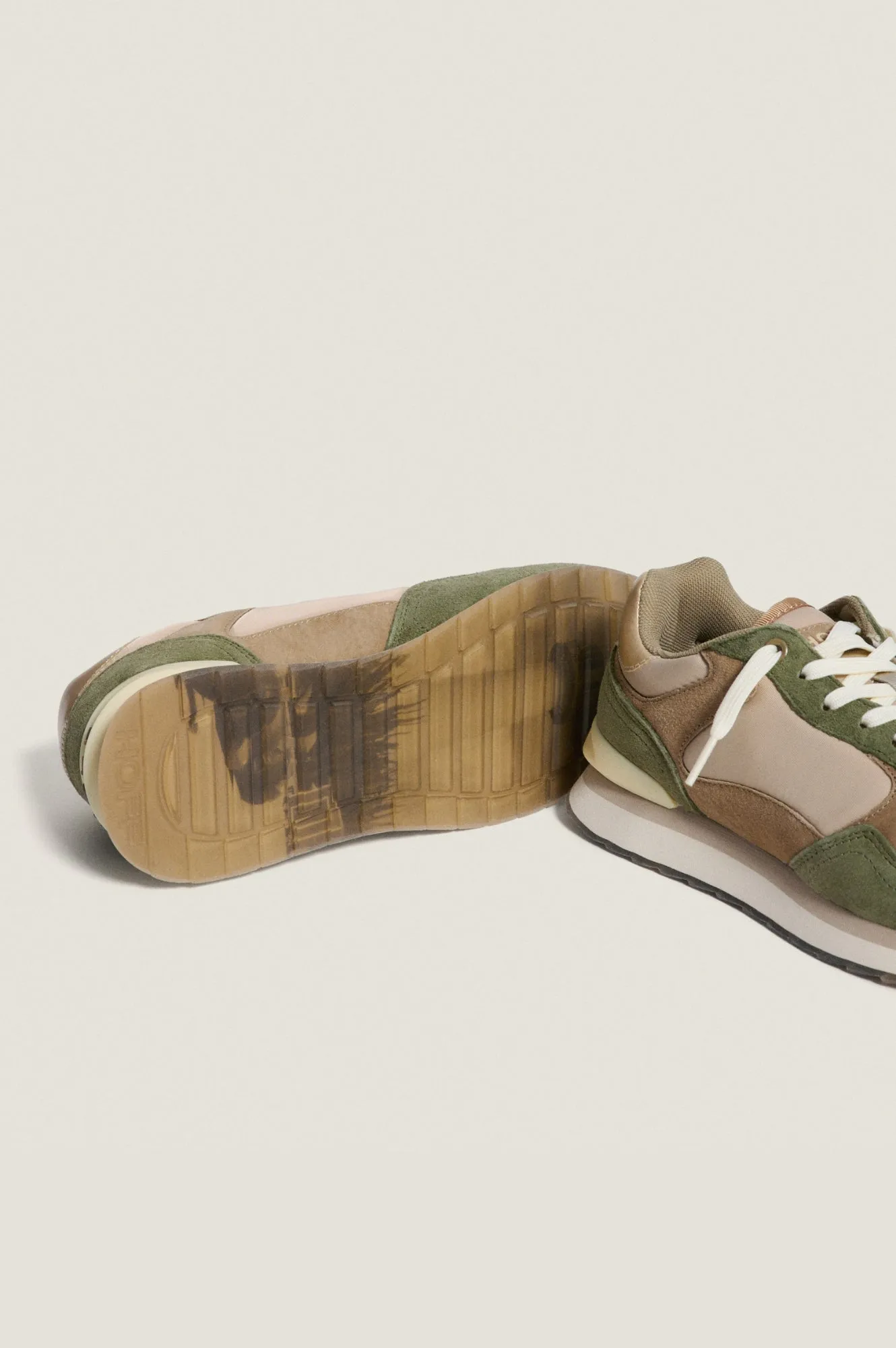 Biloxi Trainers | Khaki/Cream